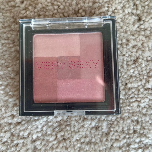 NWT Victoria’s Secret Very Sexy Bronzer, Blush & Lipstick Bundle - Picture 6 of 9